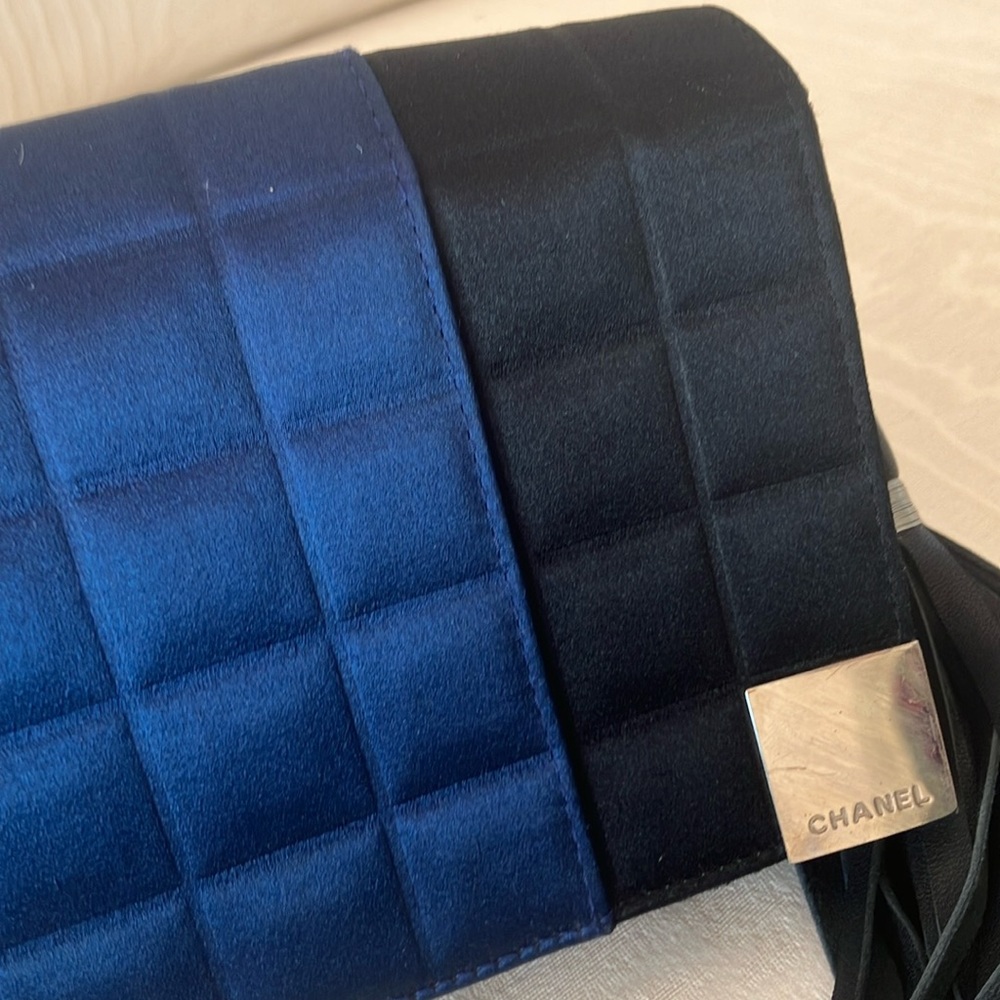 CHANEL CLUTCH